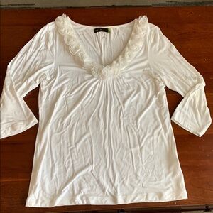 Area White Floral Trim Women's Top Size Small